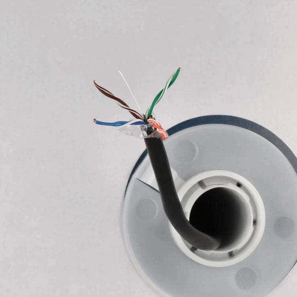 Alarm SystemExpert.nl Alarm SystemExpert.nl Network cable CAT5e UTP, 305 mtr, Solid cores CCA, Outdoor cable