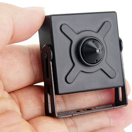 AlarmsystemExpert.de Pinhole IP-Kamera 4Mp, 75-Grad-Blickwinkel 3,7mm Objektiv, PoE, Mikrofon