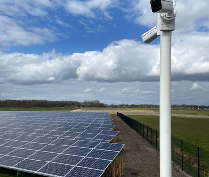 Alarm SystemExpert.nl Alarm SystemExpert.nl Camera mast movable aluminum 3 meters Ø 90mm with tile frame