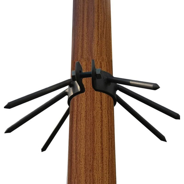 AlarmsysteemExpert.nl Donker houtstructuur cameramast met kantelanker 4 meter