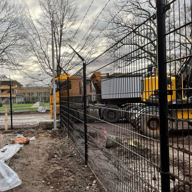 AlarmsysteemExpert.nl Verjongde cameramast met kantelanker en inspectieluik, 5 meter