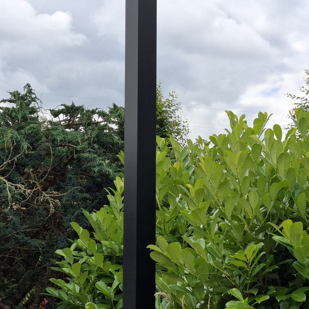 AlarmsysteemExpert.nl Vierkante cameramast met kantelanker 3 meter Zwart