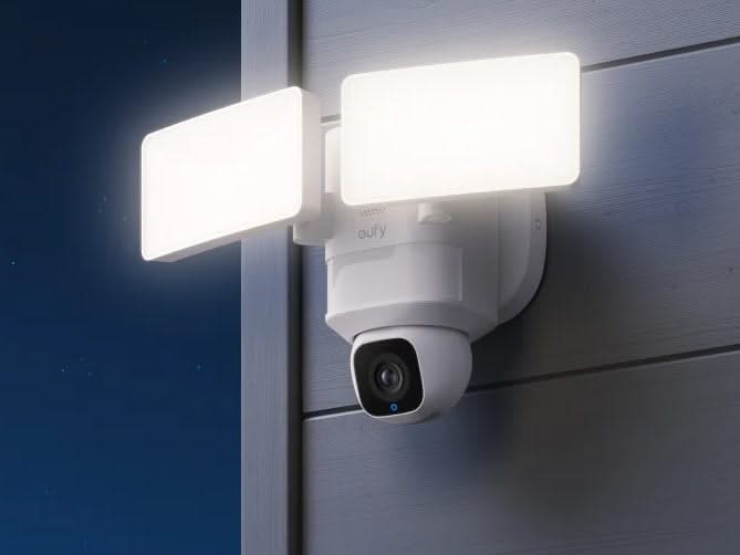 Eufy Floodlight Cam E30, caméra panoramique et inclinable WiFi avec projecteurs