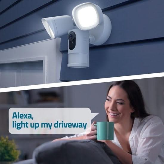 Eufy Flutlichtkamera 2K, IP-Sicherheitskamera, Außenbereich, verkabelt, Amazon Alexa & Google Assistant, 2500 lm, 5000 K